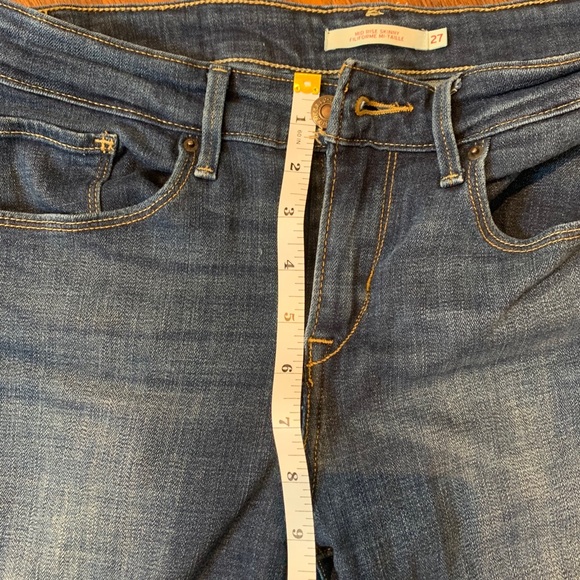 Levi’s mid rise skinny jeans - Picture 5 of 10